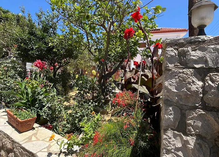 Bloom Garden Μεθώνη
